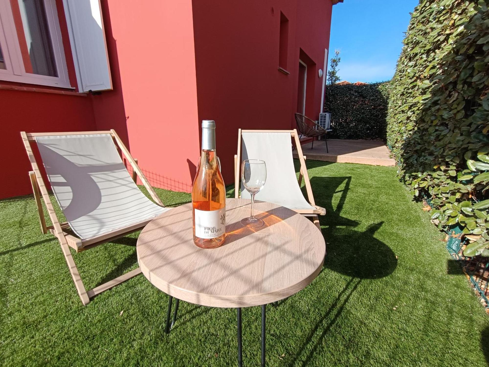 Residence Hoteliere Les Hameaux De Saint Cyprien Appartement 2 Chambres ليسي المظهر الخارجي الصورة