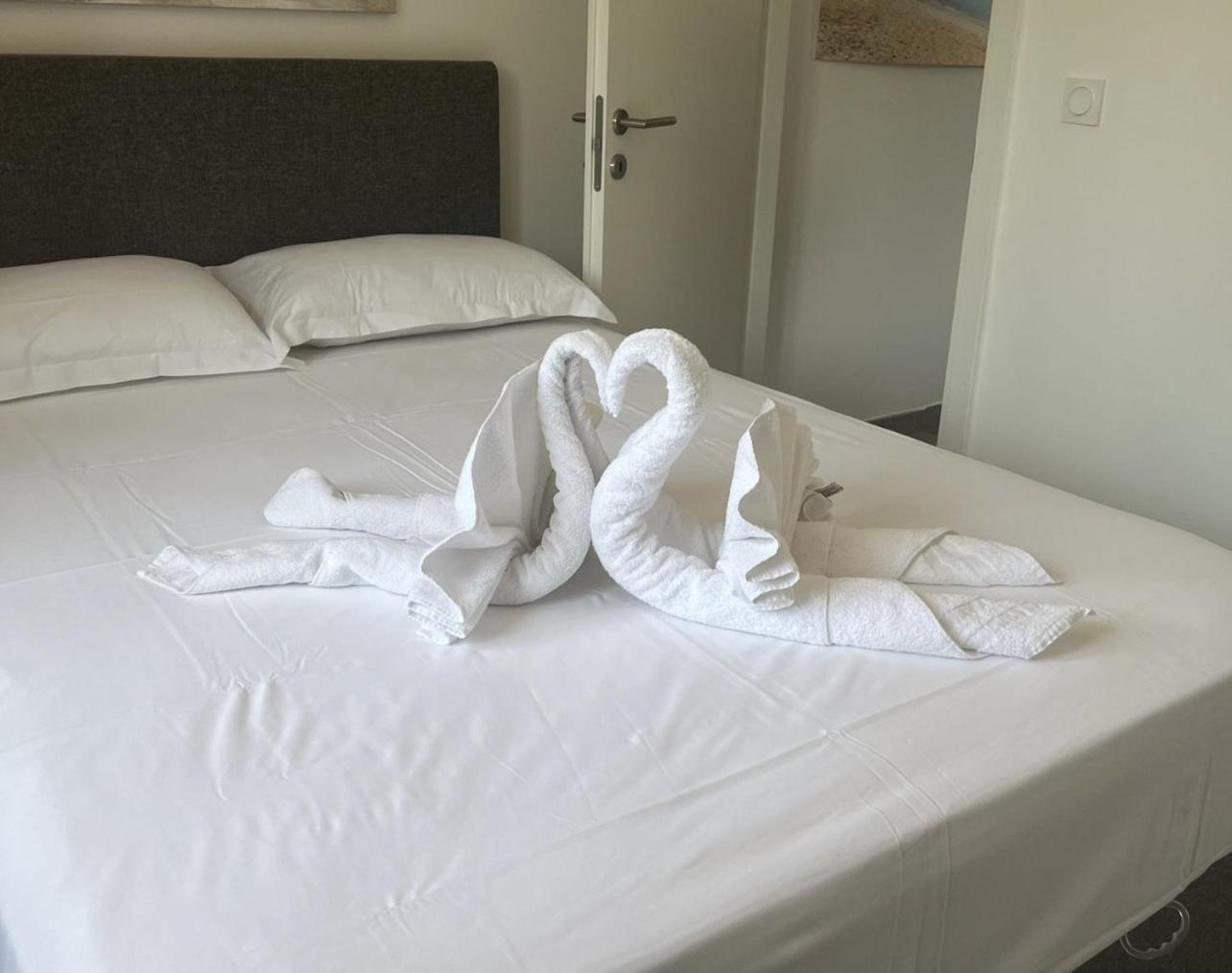 Residence Hoteliere Les Hameaux De Saint Cyprien Appartement 2 Chambres ليسي المظهر الخارجي الصورة
