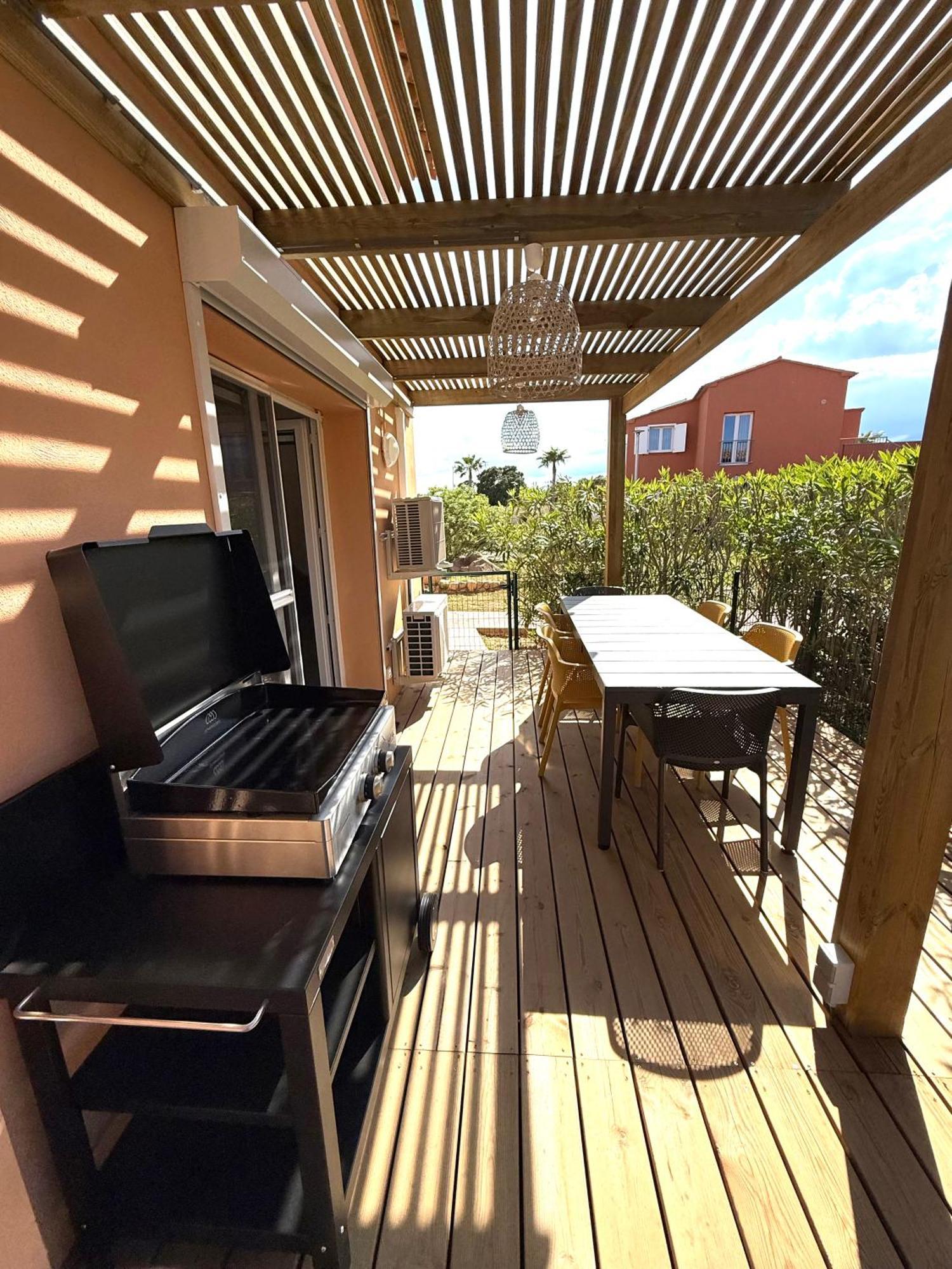 Residence Hoteliere Les Hameaux De Saint Cyprien Appartement 2 Chambres ليسي المظهر الخارجي الصورة